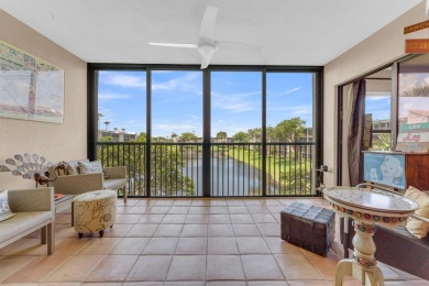 Lake Condo For Sale in Delray Beach, Florida