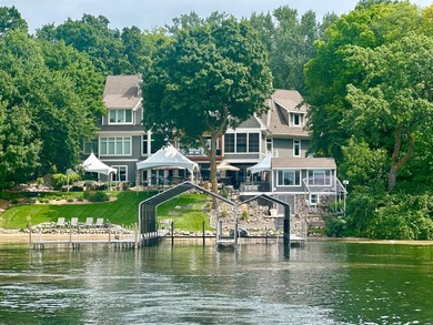 Experience the pinnacle of lakeside luxury with this - photo 7