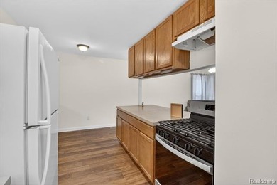 MOTIVATED SELLER!! BRING ALL OFFERS!! Enjoy the perfect blend of - photo 13