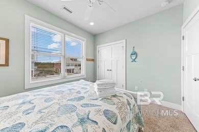 Seller offering 10k in lender credits if you use their preferred - photo 27