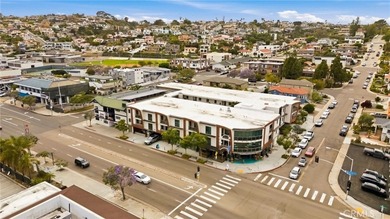 A rare opportunity in the heart of Point Loma, this single-level - photo 34
