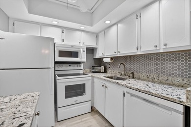 Cozy 1 bed 1.5 bath condo located in building Durham B. 4 th - photo 1