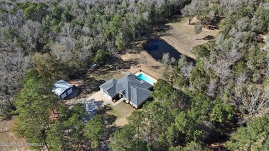 Welcome to your private retreat just off Highway 63! This - photo 49