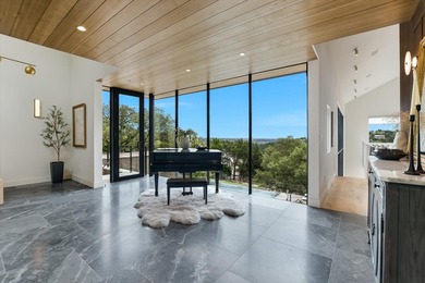 Crafted by award-winning Murray Legge Architecture, Lindsey - photo 4