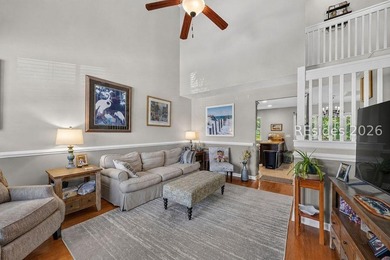 Welcome home to this end-unit 3 bed, 2.1 bath townhome in Azalea - photo 4