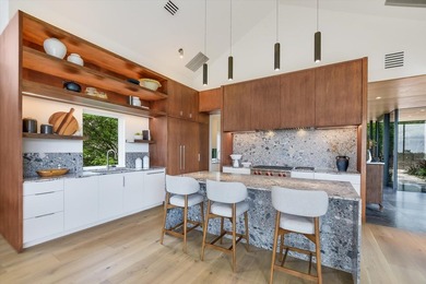 Crafted by award-winning Murray Legge Architecture, Lindsey - photo 7