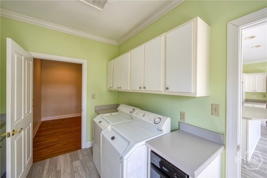 Looking for a house in Bradley Point? Nearly 3300 square feet of - photo 17