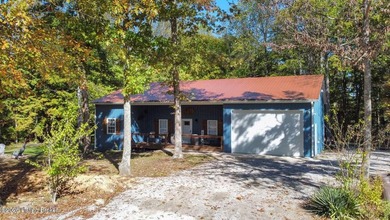 Welcome to your lake life retreat on beautiful Nolin Lake! This - photo 37