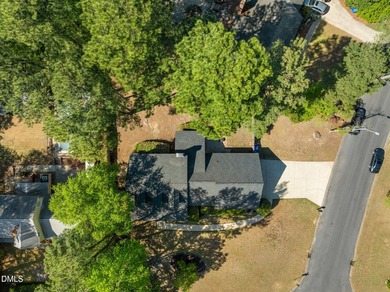 Back on the market at no fault to the sellers. Welcome home to - photo 39