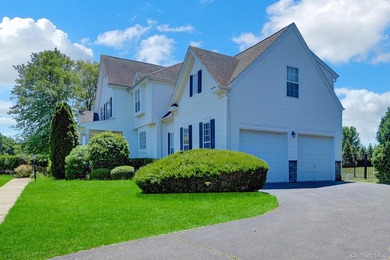 Welcome to 66 Canterbury Drive, a magnificent custom residence - photo 4