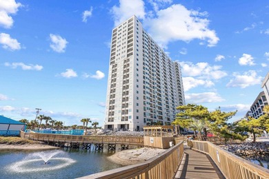 Enjoy stunning ocean views from this beautifully furnished 10th - photo 5