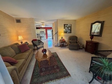 Spend many relaxing hours at this lovely 2 bedroom, 1.5 bath - photo 5