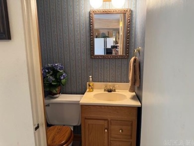 Spend many relaxing hours at this lovely 2 bedroom, 1.5 bath - photo 8