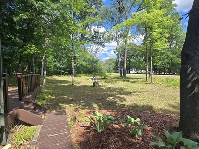 WELCOME HOME TO THIS CHARMING 3 BEDROOM RANCH NESTLED ON A - photo 13