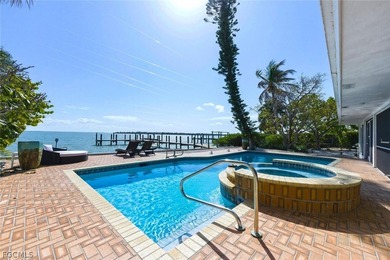 Unobstructed views of the bay. You, too, can wake up to this - photo 3