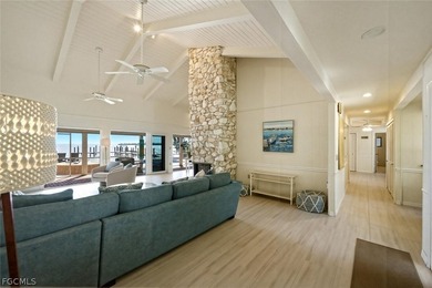 Unobstructed views of the bay. You, too, can wake up to this - photo 10