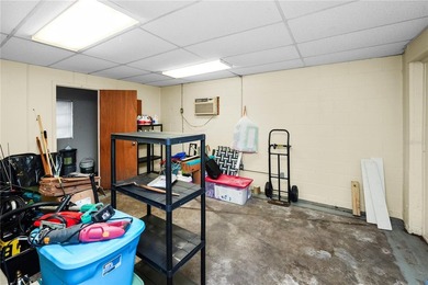 Under contract-accepting backup offers. Charming and move in - photo 31