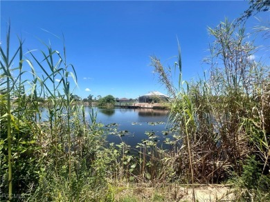 Cape Coral Lakes Area Lot For Sale in Cape Coral Florida