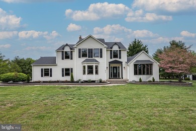 An exceptional opportunity to own a beautifully updated 3 - photo 3