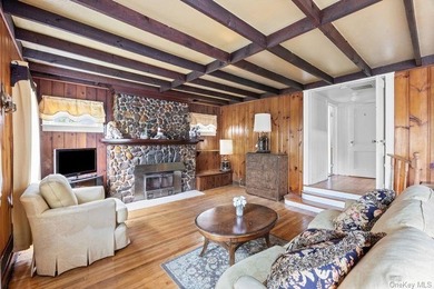 Enjoy beautiful waterview's from this delightful Cape Cod offers - photo 5