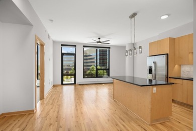This beautifully refreshed home is filled with natural light - photo 6
