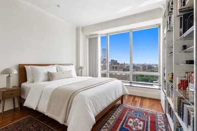 Experience urban living in this stunningly renovated 4-bed - photo 21