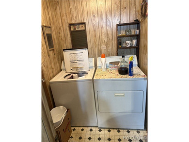 OPPORTUNITY KNOCKS! 3BR/2BA Plus Den/Ofc 1,472 SF on Half Acre! - photo 24
