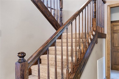 Custom-built and full of amenities, this stunning 2-story home - photo 33