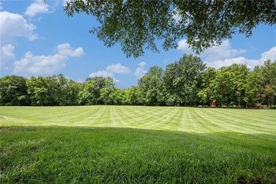 Situated on just under 2 private acres in a quiet cul-de-sac - photo 47
