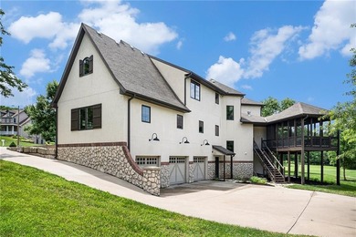 Situated on just under 2 private acres in a quiet cul-de-sac - photo 48
