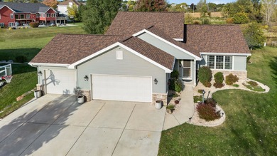 Lake Home For Sale in Cottage Grove, Wisconsin