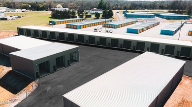 Newly built self-storage facility in the Jefferson City market - photo 3
