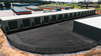 Newly built self-storage facility in the Jefferson City market - photo 5