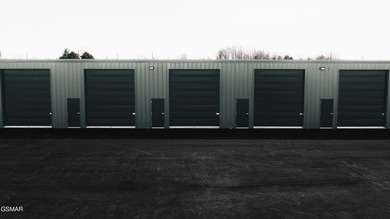 Newly built self-storage facility in the Jefferson City market - photo 8