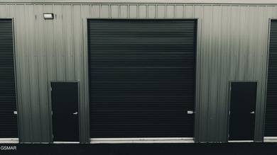 Newly built self-storage facility in the Jefferson City market - photo 10