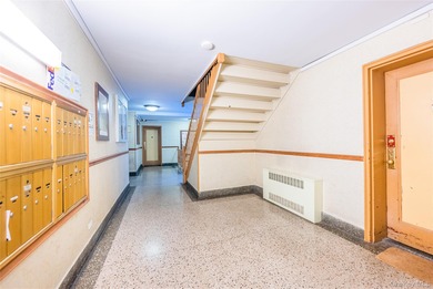 Flushing Downtown Studio - Square layout, easy approval. Needs