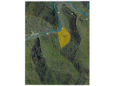 (private lake, pond, creek) Acreage Sale Pending in Roark Kentucky
