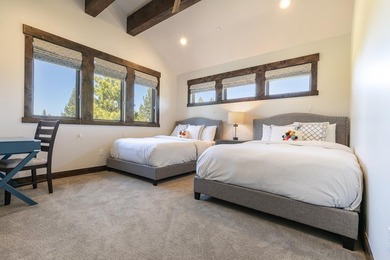 Experience effortless mountain living in this modern mountain - photo 23