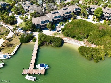 Priced to Sell! Positioned directly on the harbor in Safety - photo 5
