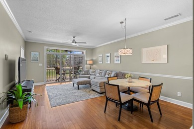Welcome to luxury living overlooking the picturesque greens of - photo 7