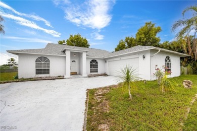 Cape Coral Lakes Area Home For Sale in Cape Coral Florida