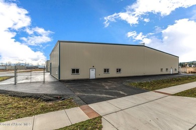 Two Duplex Hangars on 1.64 Acres at Sandpoint Airpark - Four - photo 7