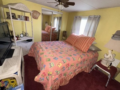 Charming coastal retreat on the south end of Chincoteague Island - photo 11
