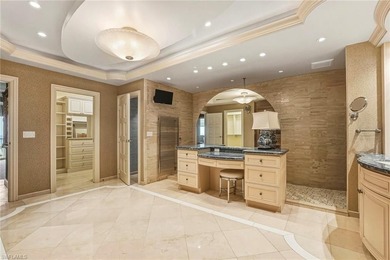 Perched on the 7th floor of the prestigious Le Jardin, this - photo 14