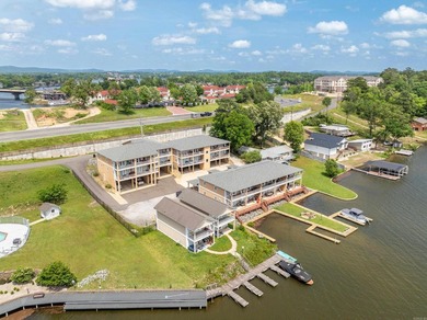 Lake Hamilton Condo For Sale in Hot Springs Arkansas