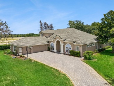 Welcome to this exceptional luxury residence offering 5 spacious - photo 2