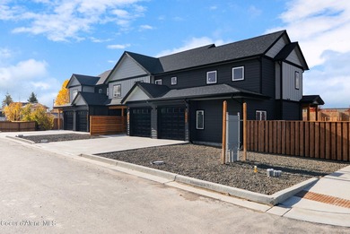 Lake Pend Oreille Home For Sale in Sandpoint Idaho