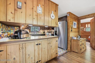 Classic Pocono home, with gambrel roofs, floor to ceiling glass - photo 22
