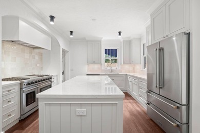 Situated in the heart of Historic Northwood, this stunning 1926 - photo 29