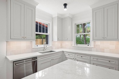 Situated in the heart of Historic Northwood, this stunning 1926 - photo 31